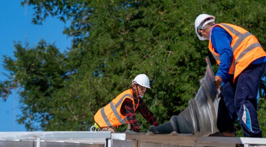 Expert top industrial roofings services in Worthing, SD